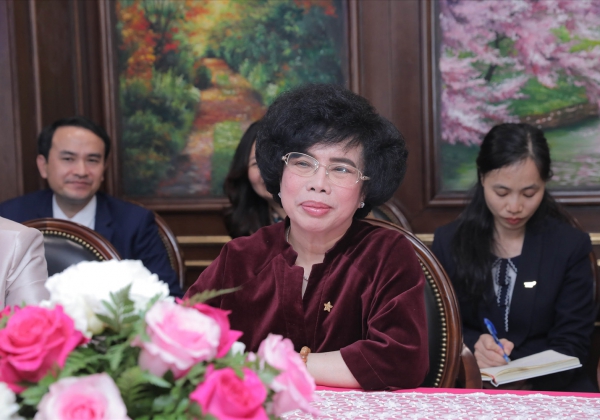Tổng Giám đốc WTO gặp gỡ lãnh đạo Hiệp hội Nữ doanh nhân Việt Nam: Đề xuất kết nối thị trường và hỗ trợ chuyển đổi số